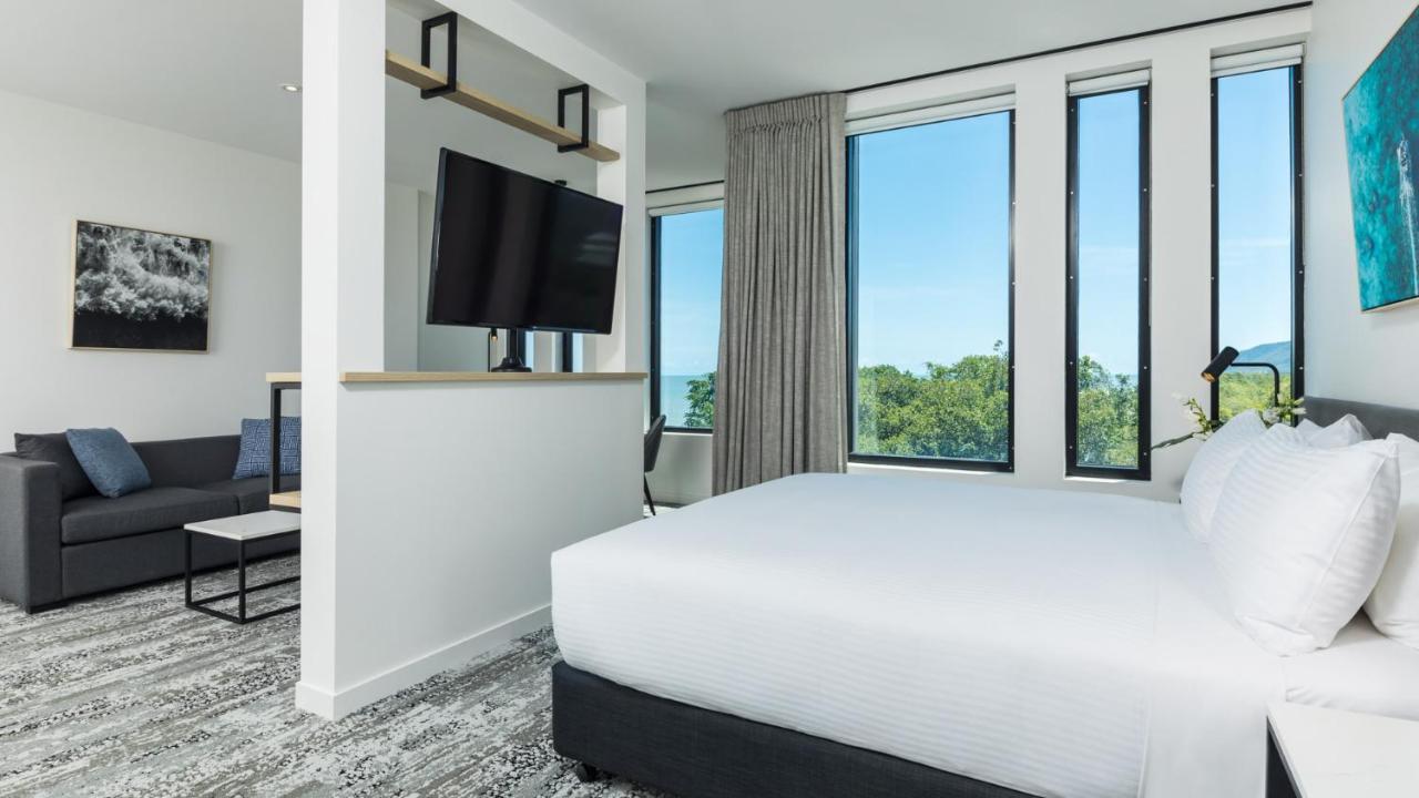 Oaks Cairns Hotel מראה חיצוני תמונה