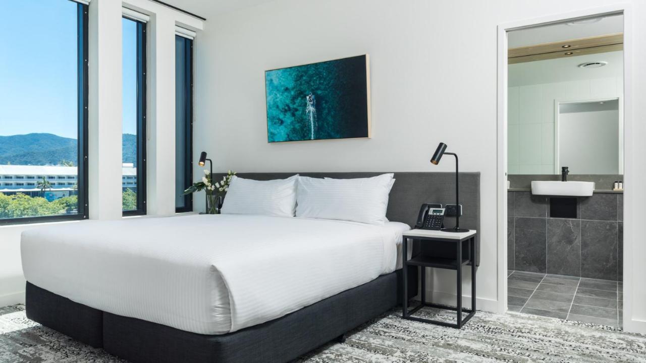 Oaks Cairns Hotel מראה חיצוני תמונה